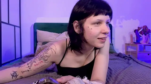 Ashley_Alt