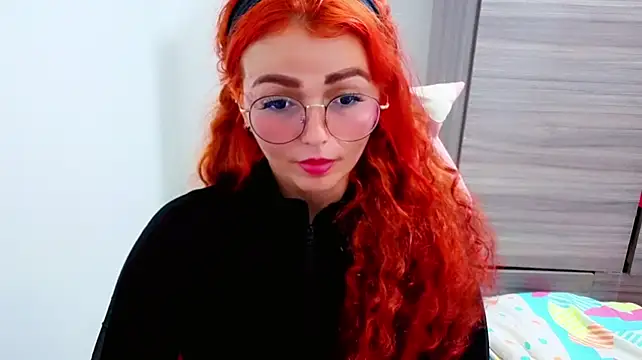 Alexatexa2929 live cam on StripChat