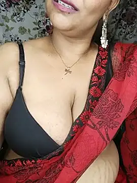 Love_me_7 live cam on StripChat