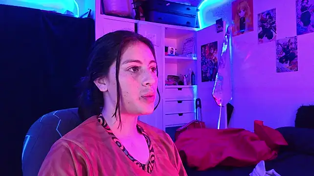 moon_winy live cam on StripChat