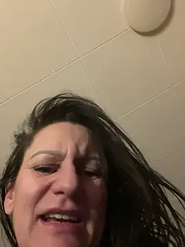 Maribel888 live cam on StripChat