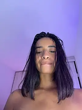 Annacherry_77