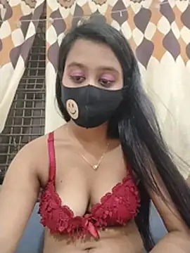 Trisha-26
