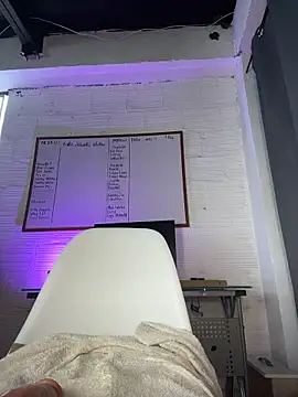 Nicolle_foxy live sex cam