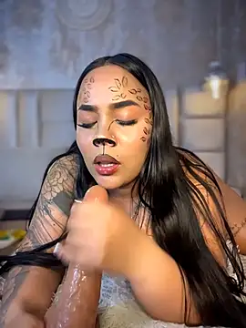 EmilyQueen3x