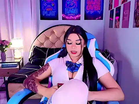 SexxyTsLoverr