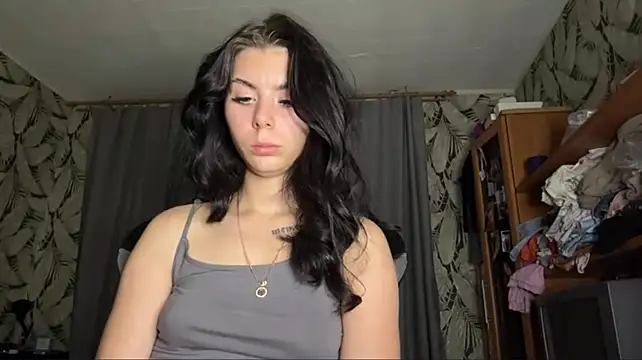 LilyMinimum live cam on StripChat