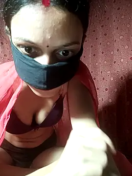 Arushi_sigh01 live cam on StripChat