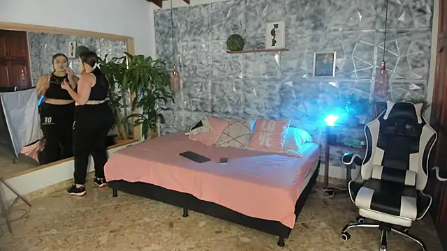 _sashalove live cam on StripChat