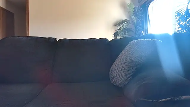 derekmontana2 live cam on StripChat
