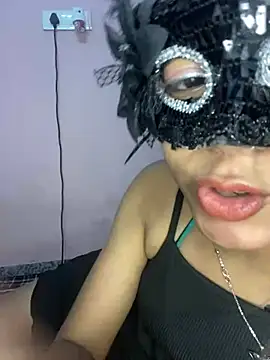 hot_anayaa