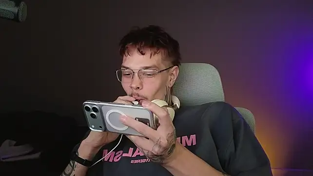 DENIS_HERE
