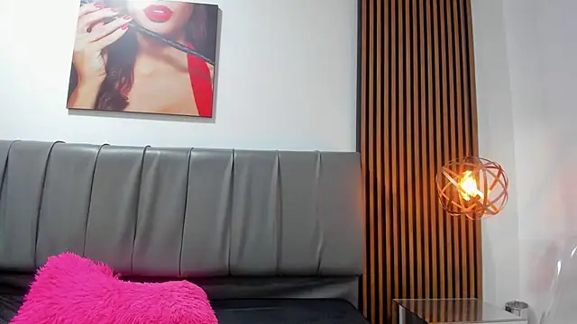 iisabella_noa live cam on StripChat