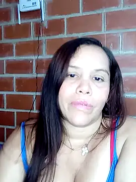 alexandra-queen2