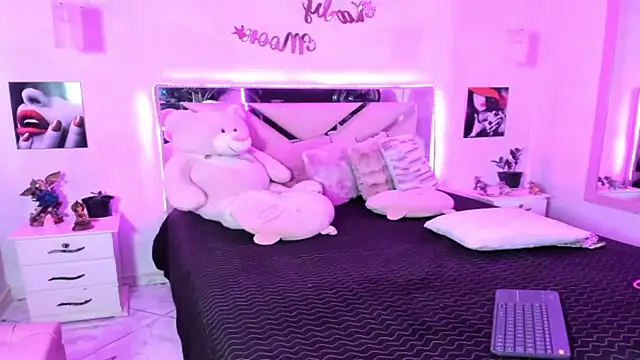 Karly_moon