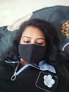 Sweet-Sanaya live cam on StripChat