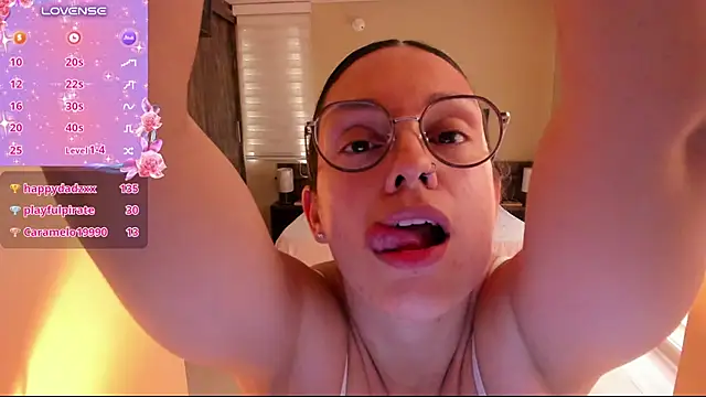anabel_025 live cam on StripChat