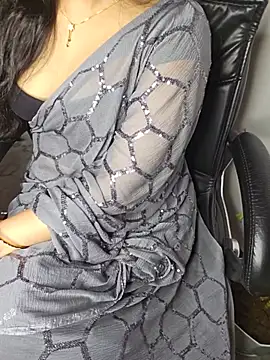 Chandani_Moonlight live cam on StripChat