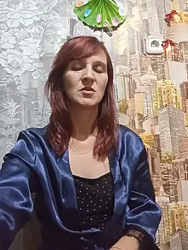 Violet_Hines