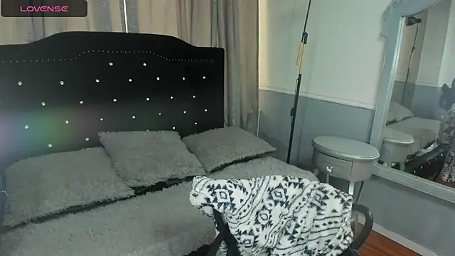 gaby_trent live cam on StripChat
