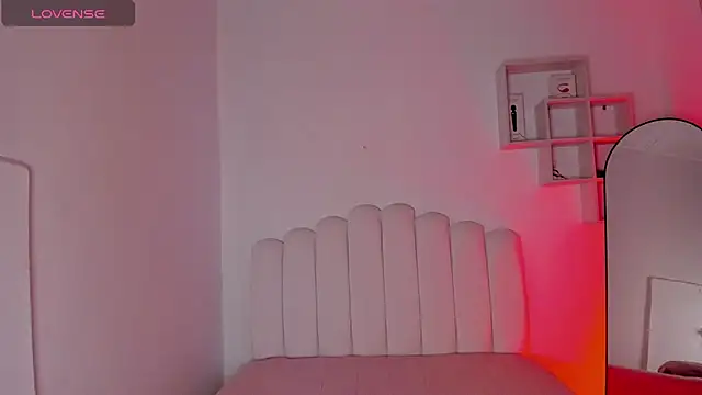 IsaGodess webcam