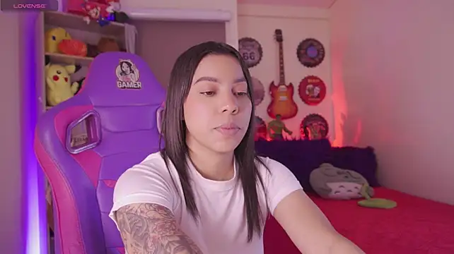 madelyn_rose_ live cam on StripChat