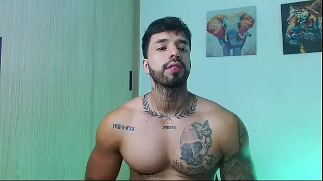 Jacobb_Phoenix live cam on StripChat