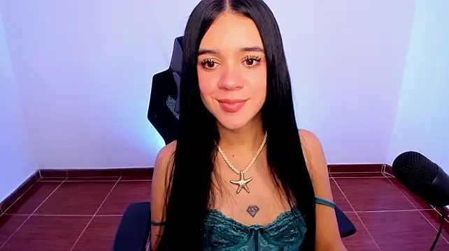 isabellawhitmore live cam on StripChat
