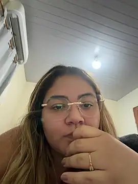 santoshelen458 live cam on StripChat