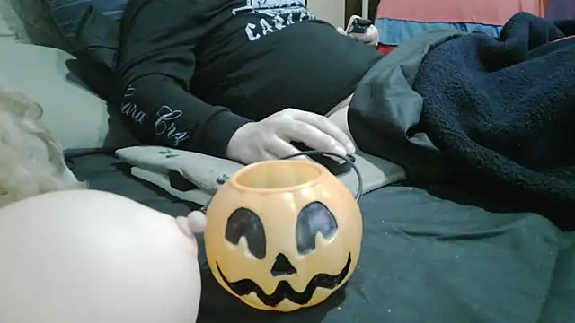 messi_syssy live cam on StripChat