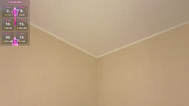 SunnyClara live cam on StripChat