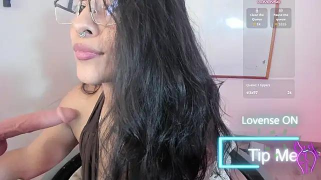 karlavittar live cam on StripChat