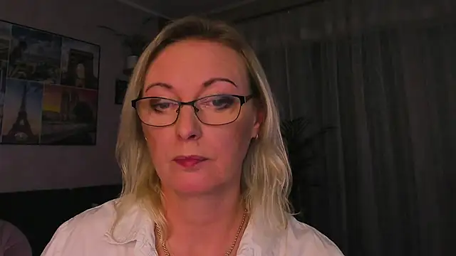 vanessa_chat
