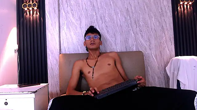 El_Hermetico live cam on StripChat