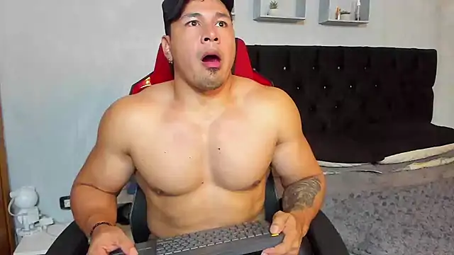 tyler_hank01