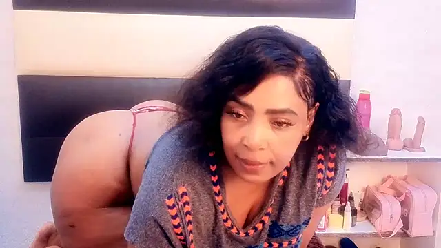 GiantBootyMilf