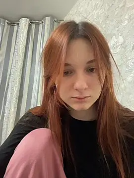 SaintMaya live cam on StripChat