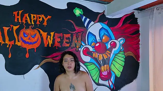 RoxyandAron2 live cam on StripChat