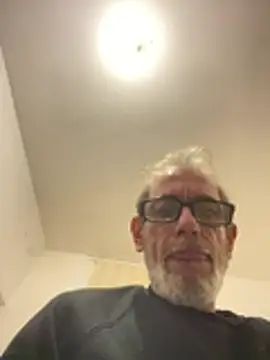 crisfootlicker live cam on StripChat