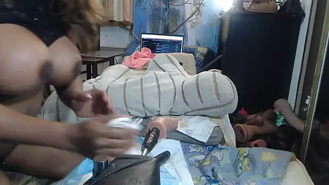Jennytop live cam on StripChat