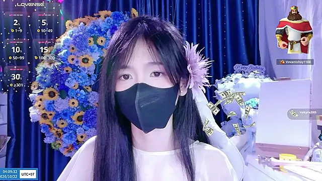 Your-Sunshinee live cam on StripChat