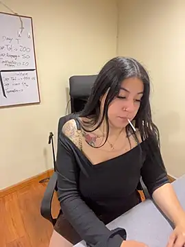 MeganCollins live cam on StripChat