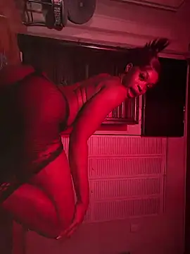 saffirebleu (F young) - COCK SUCKING