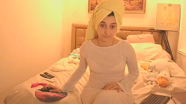 Iren live cam on StripChat