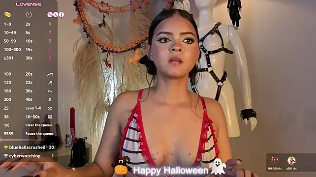 conniecuteE live cam on StripChat