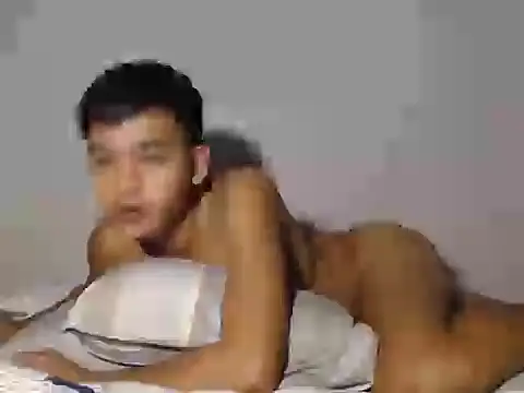 jaybot_jayxx live cam on StripChat