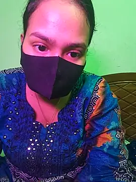 TANISHA-2026 live cam on StripChat