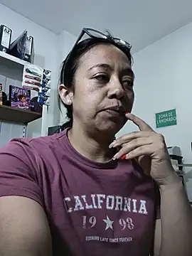 Violeta_Risky- live sex cam