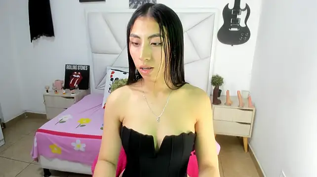 Sophia_abad7 live cam on StripChat