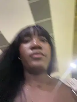 karly_titis